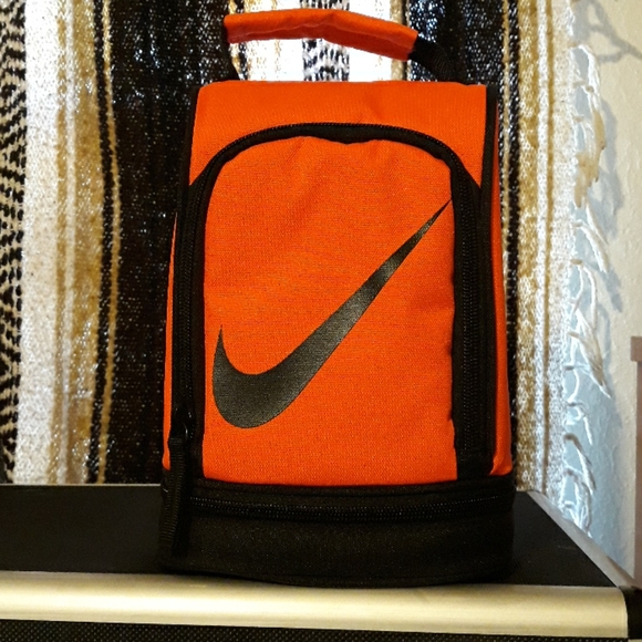 Nike Lunch Box - Picture 1 of 4